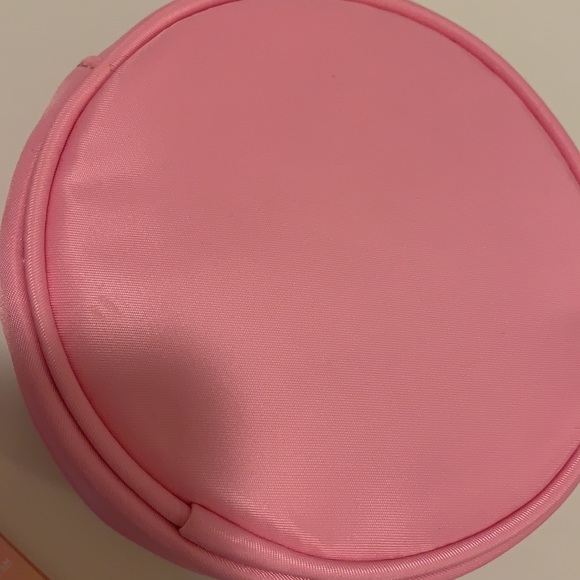 🎉ONE LEFT!🎉 Stoney Clover Lane x Target Rainbow Patch Mini Circle Pouch - Picture 11 of 14